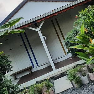 Les De Roseau Hébergement de vacances