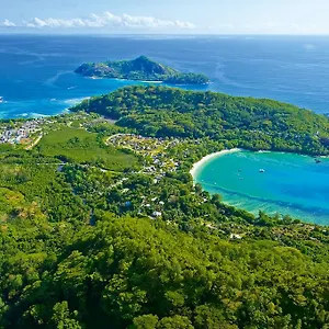 Rezort Constance Ephelia Port Glaud